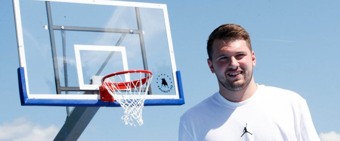 Košarkarsko igrišče Luke Dončića